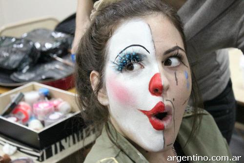 Curso De Maquillaje Artístico en Rosario: teléfono