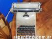 Máquina De Escribir Vintage Olivetti Lexicón 80 Ca